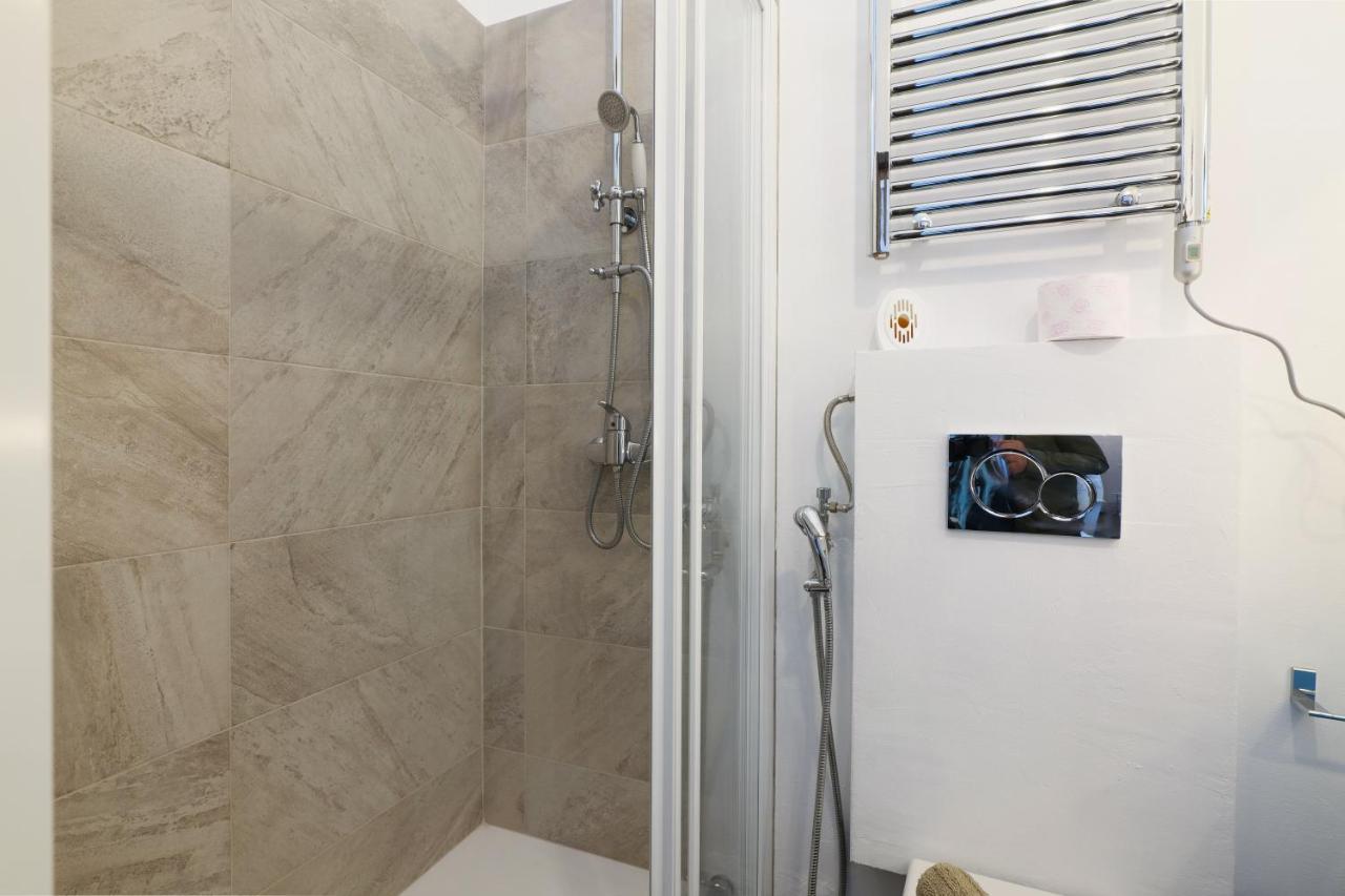 Primopiano - Schiaparelli C Flat Apartment Milan Bagian luar foto