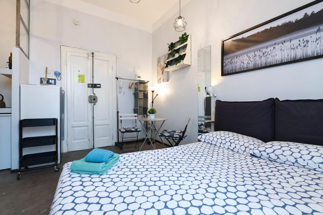 Primopiano - Schiaparelli C Flat Apartment Milan Bagian luar foto